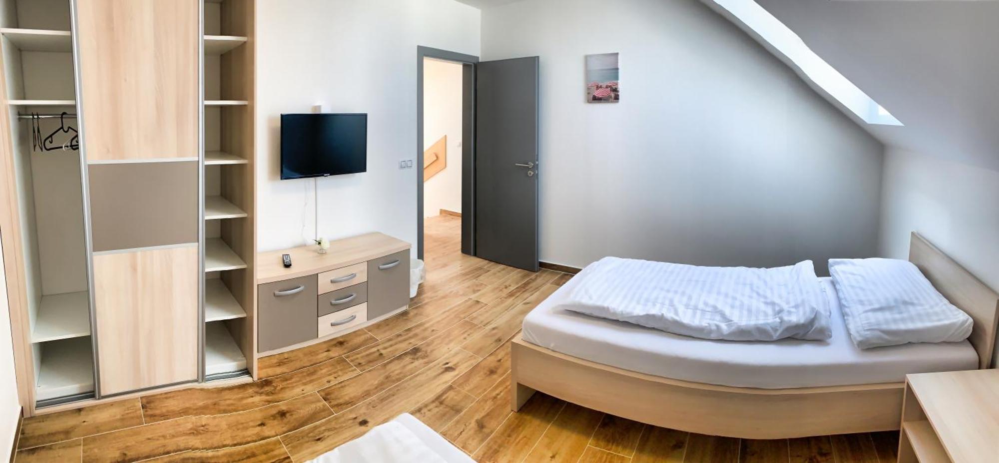Apartmanove Domy Lipno 1 弗林布尔克 外观 照片