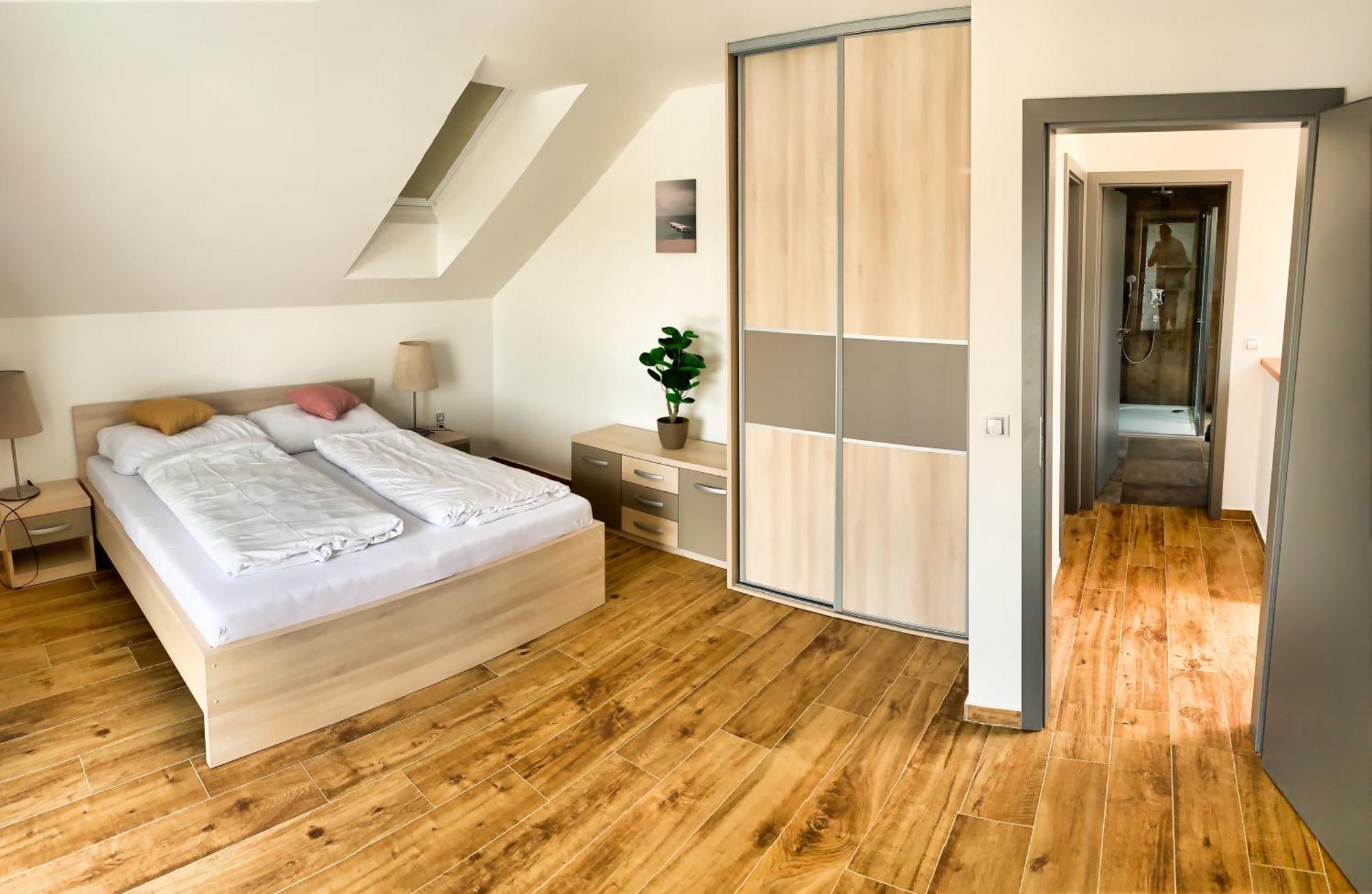 Apartmanove Domy Lipno 1 弗林布尔克 外观 照片