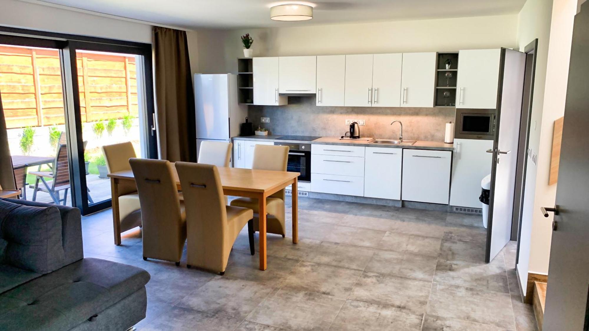 Apartmanove Domy Lipno 1 弗林布尔克 外观 照片